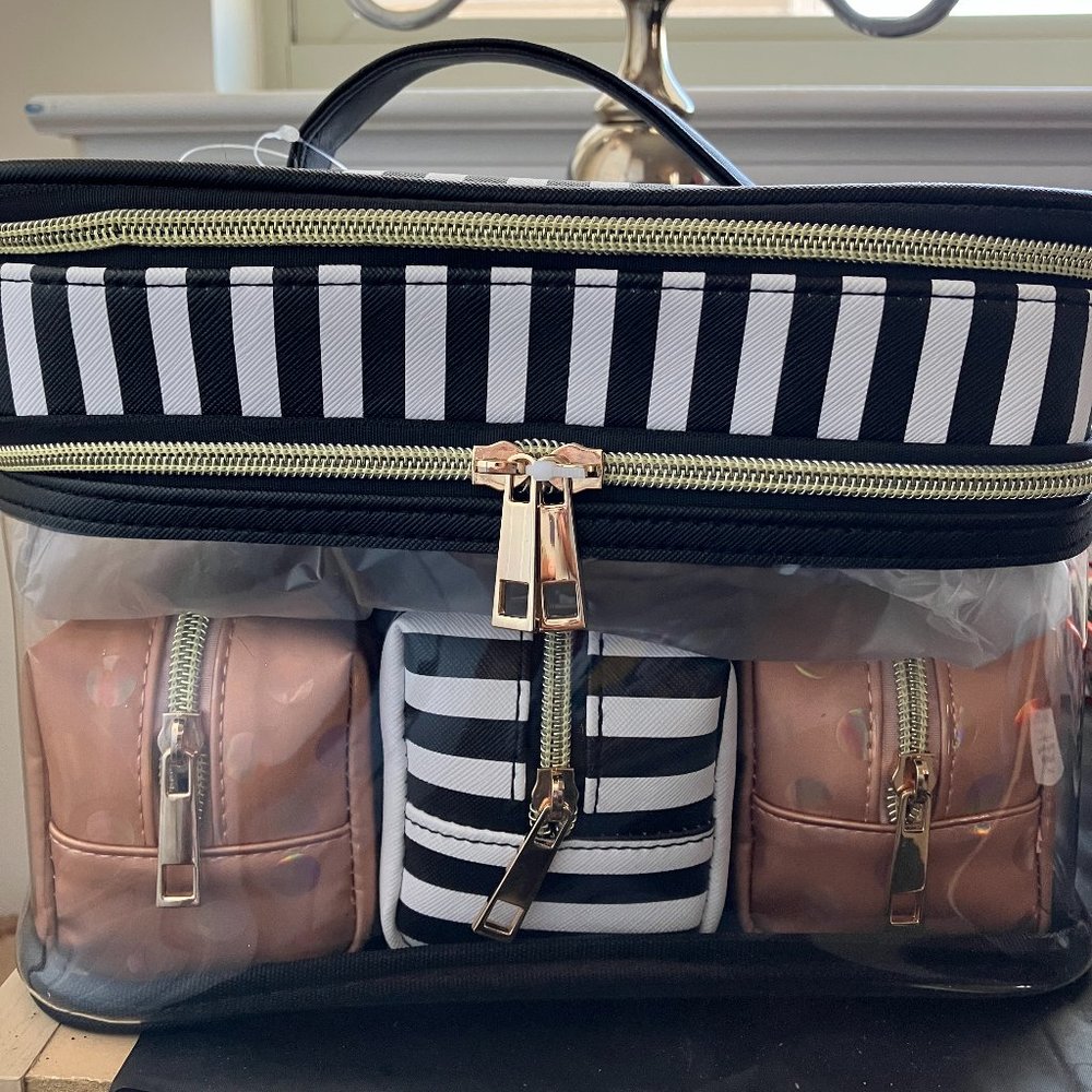 4 piece Cosmetic Case